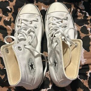 CONVERSE gently worn, women’s high top platform size 10